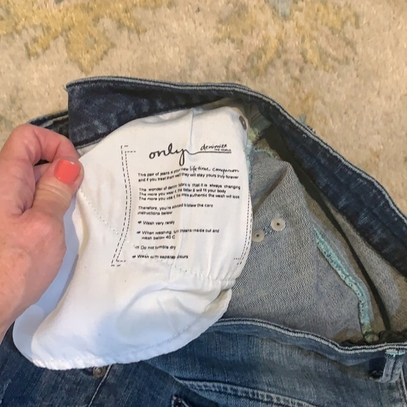 Only,Jean Mini-Skirt,Love the Superb Quality, Mint Condition, Stretch!! Size 29 - Picture 6 of 10